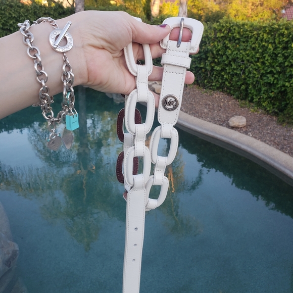MICHAEL Michael Kors Accessories - Michael Kors EUC leather white belt size S
